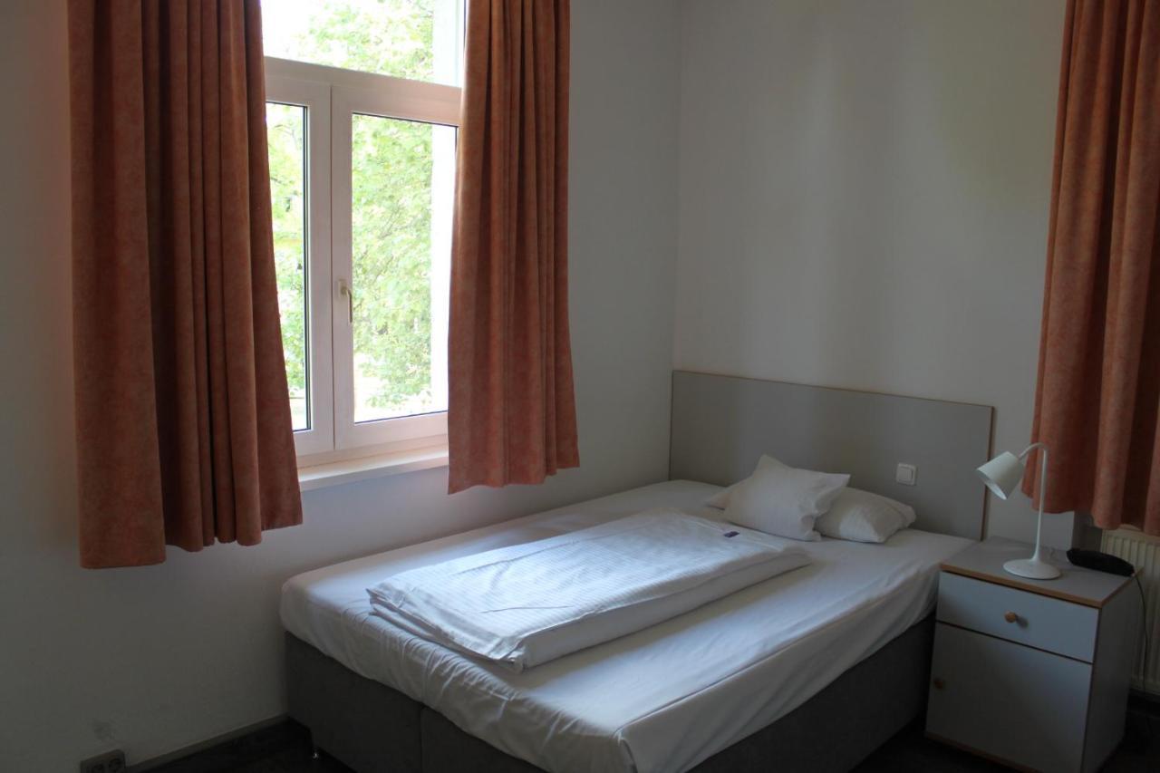 Hotel Am Roemerwall Mainz Eksteriør billede